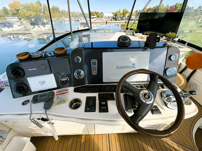 Slide: The Image of 2008 Sea Ray 47 SEDAN BRIDGE 47 - 7832757