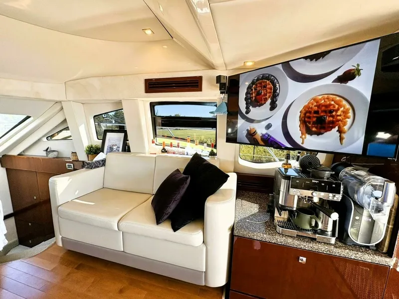 Slide: The Image of 2008 Sea Ray 47 SEDAN BRIDGE 47 - 7832769