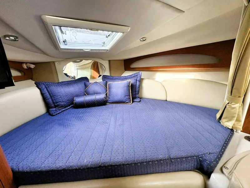 Slide: The Image of 2004 Chaparral 310 SIGNATURE 31 - 7847226