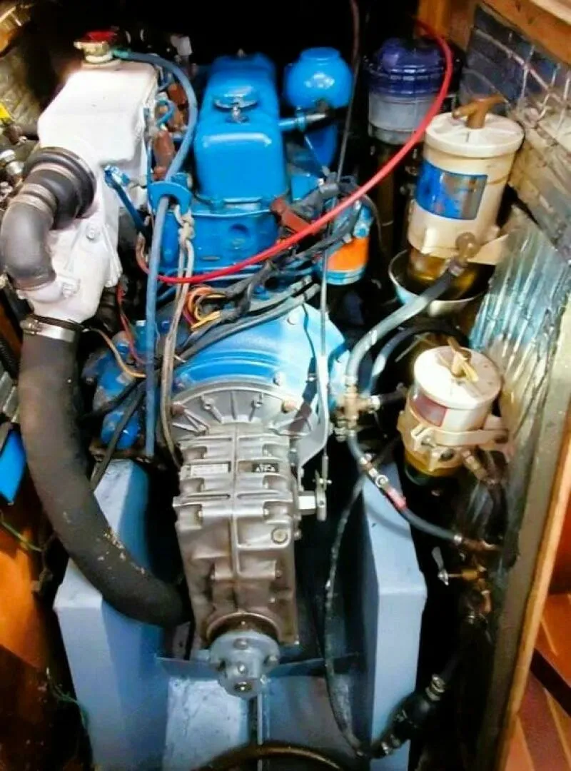Slide: The Image of 1985 Brewer 35 ARAGOSA 35 - 7833017
