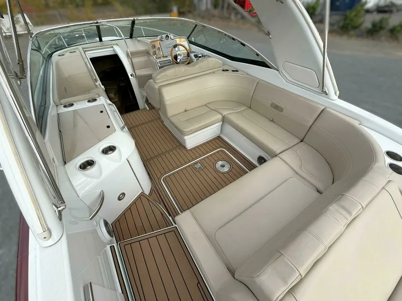 Slide: The Image of 2011 Formula 310 SUN SPORT 31 - 7833052