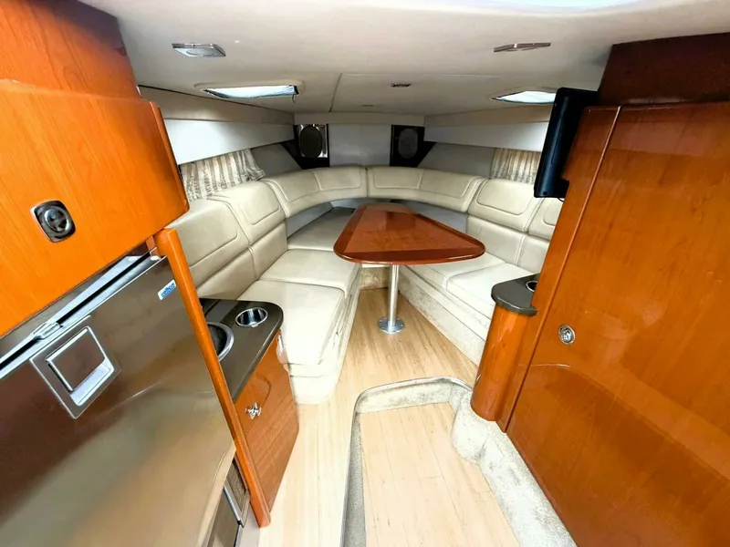 Slide: The Image of 2011 Formula 310 SUN SPORT 31 - 7833043