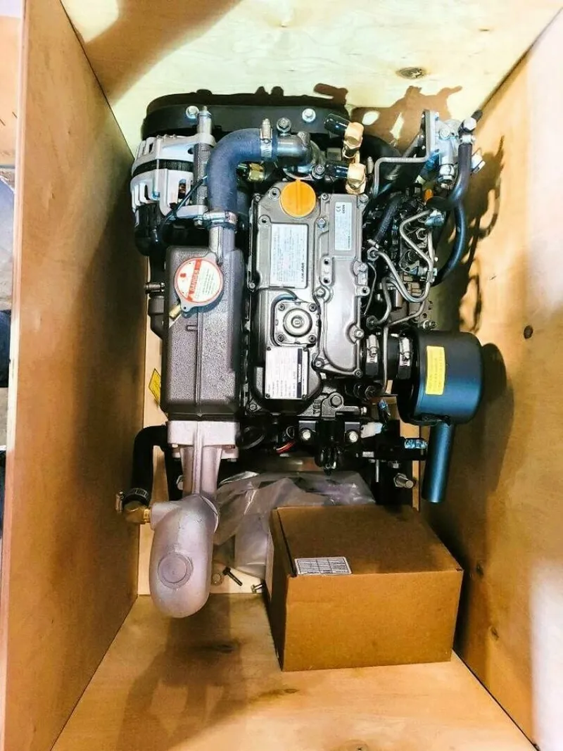 Slide: The Image of 1989 Beneteau FIRST 35s5 36 - 7833093