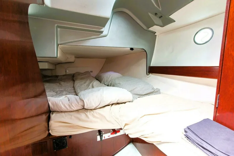 Slide: The Image of 1989 Beneteau FIRST 35s5 36 - 7833085