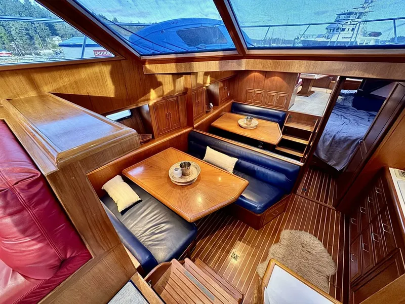 Slide: The Image of 1997 Camargue Yachtfisher 48 - 7833139