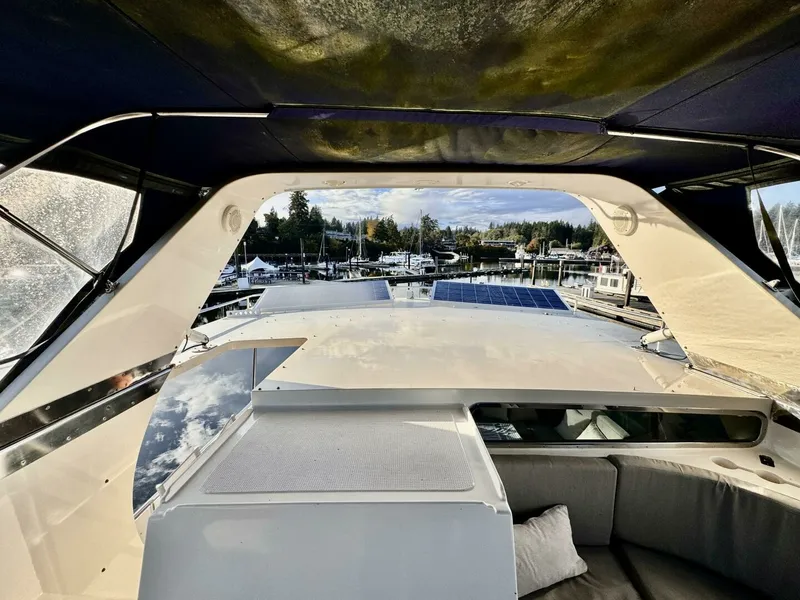 Slide: The Image of 1997 Camargue Yachtfisher 48 - 7833111