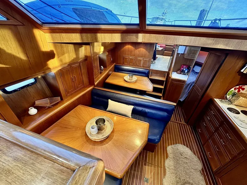 Slide: The Image of 1997 Camargue Yachtfisher 48 - 7833138