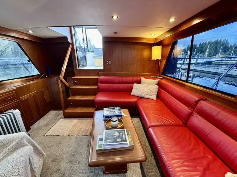 Slide: The Image of 1997 Camargue Yachtfisher 48 - 7833129