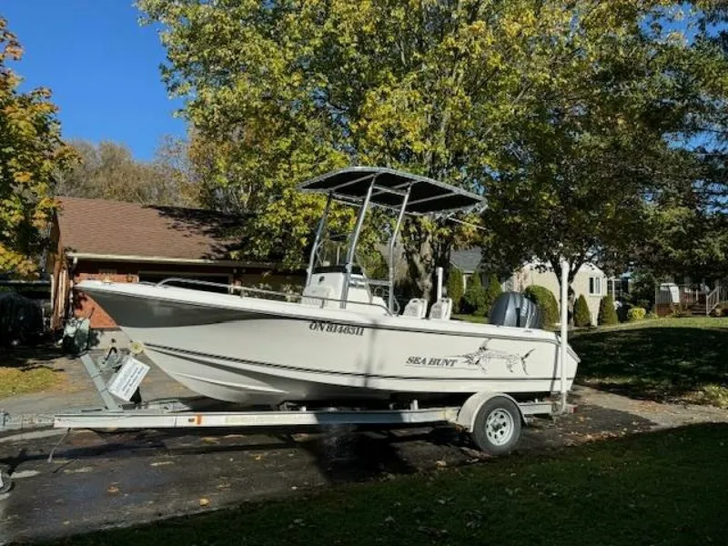 The Image of 2008 Sea Hunt 18 - 7833206
