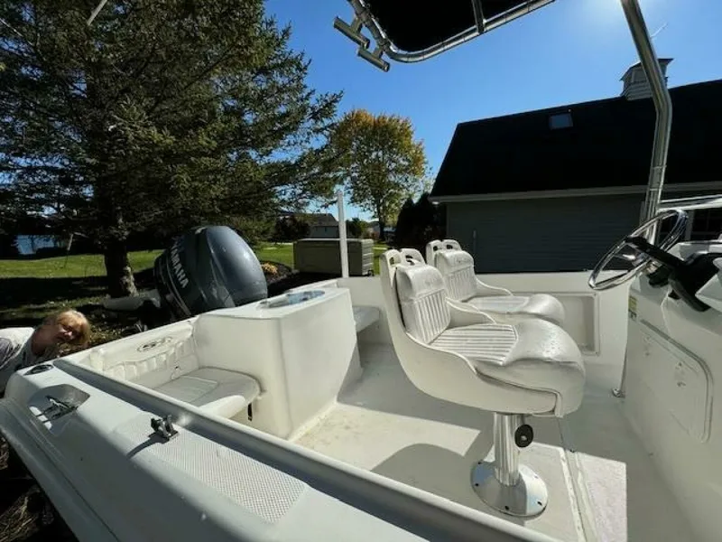 Slide: The Image of 2008 Sea Hunt 18 - 7833217