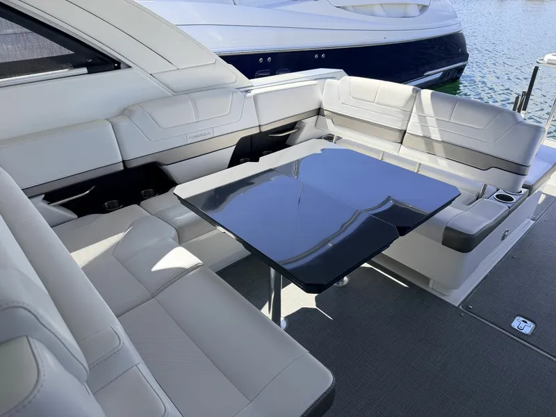 Slide: The Image of 2020 Formula 380 Super Sport Crossover I/O 38 - 7833262