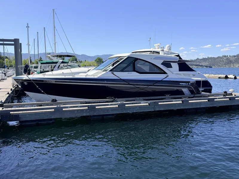 The Image of 2020 Formula 380 Super Sport Crossover I/O 38 - 7833224