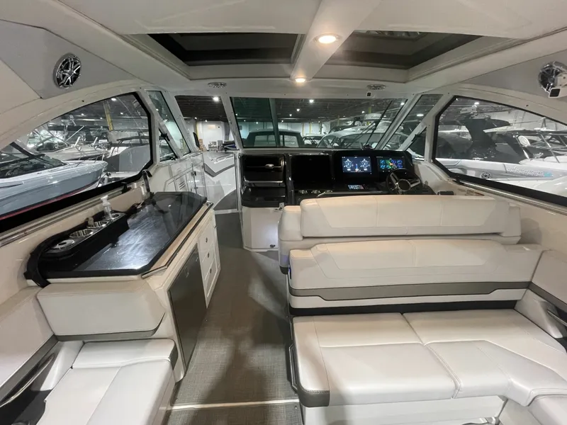 Slide: The Image of 2020 Formula 380 Super Sport Crossover I/O 38 - 7833298