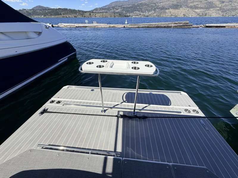Slide: The Image of 2020 Formula 380 Super Sport Crossover I/O 38 - 7833246