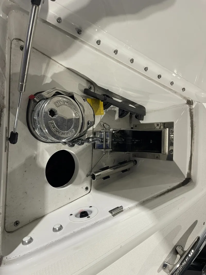Slide: The Image of 2020 Formula 380 Super Sport Crossover I/O 38 - 7833318