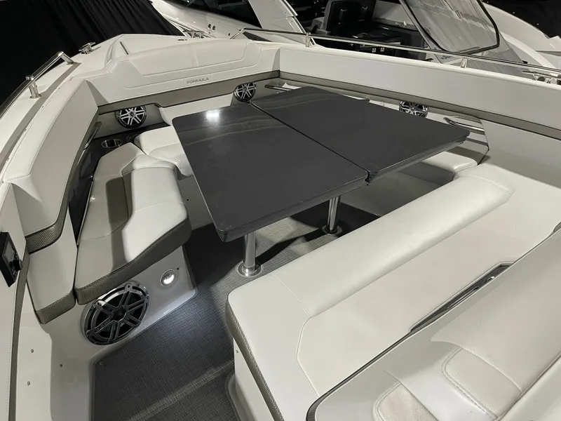 Slide: The Image of 2020 Formula 380 Super Sport Crossover I/O 38 - 7833308