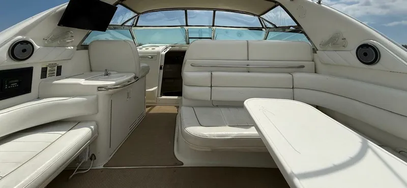 Slide: The Image of 1996 Sea Ray 370 Sundancer 37 - 7833396