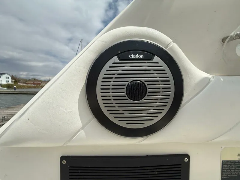 Slide: The Image of 1996 Sea Ray 370 Sundancer 37 - 7833402