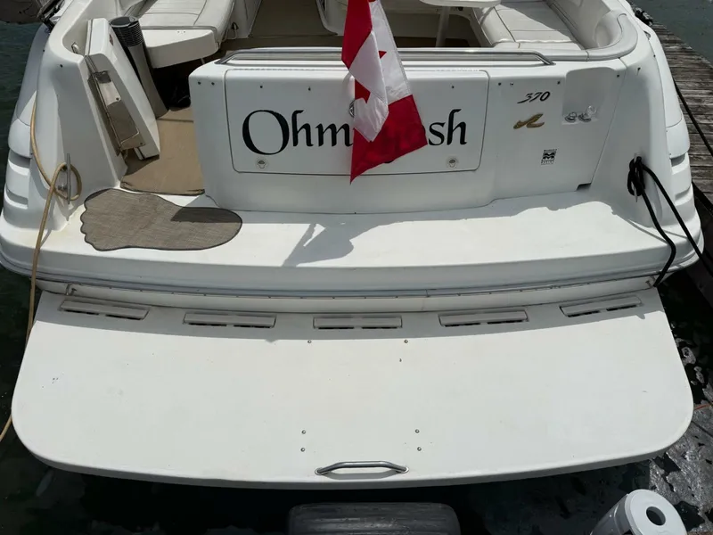 Slide: The Image of 1996 Sea Ray 370 Sundancer 37 - 7833393
