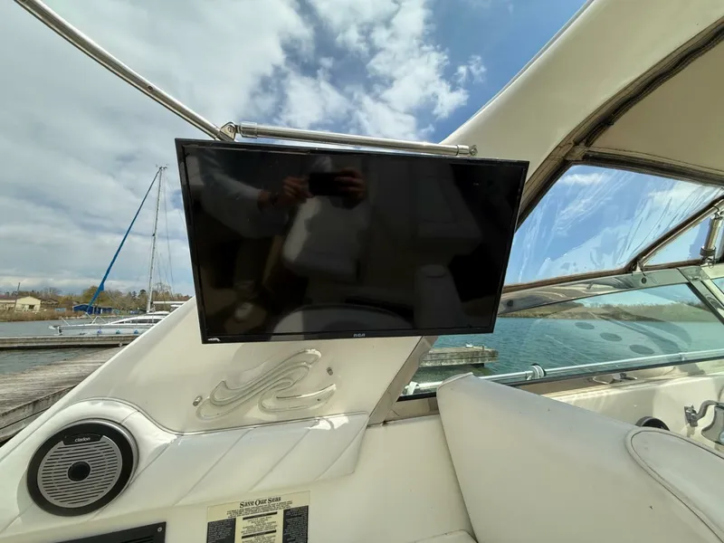 Slide: The Image of 1996 Sea Ray 370 Sundancer 37 - 7833403