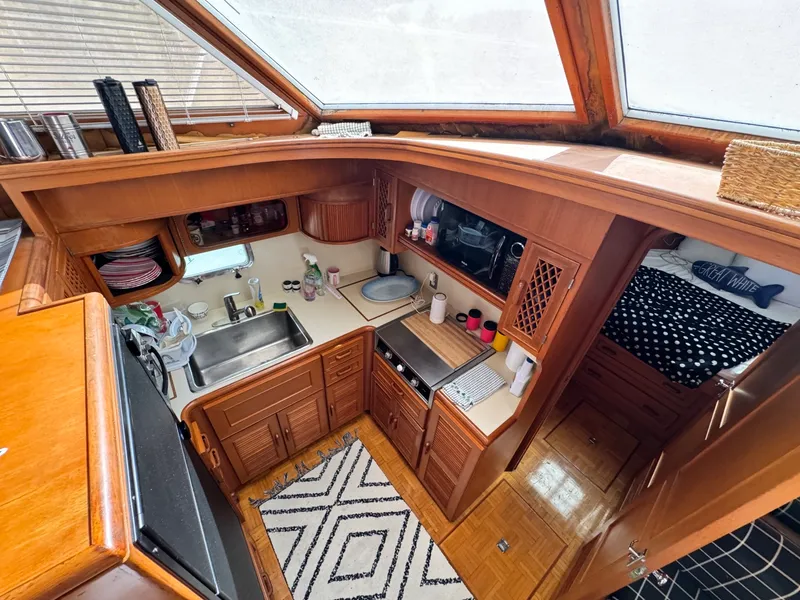 Slide: The Image of 1989 Hi-Star 44 Trawler 44 - 7833478