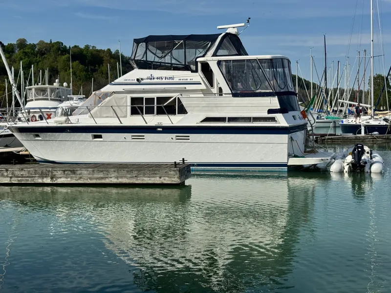 Slide: The Image of 1989 Hi-Star 44 Trawler 44 - 7833506