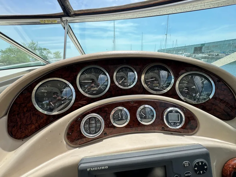 Slide: The Image of 2001 Sea Ray 280 Sundancer 28 - 7833526
