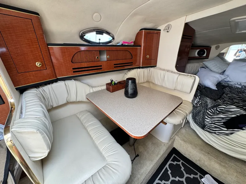 Slide: The Image of 2001 Sea Ray 280 Sundancer 28 - 7833535