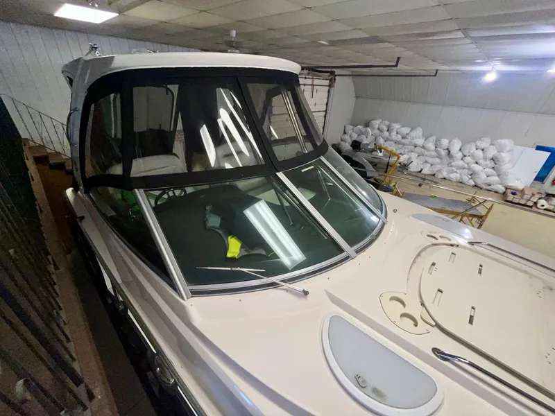 Slide: The Image of 2012 Monterey 320 Sport Yacht 32 - 7833637