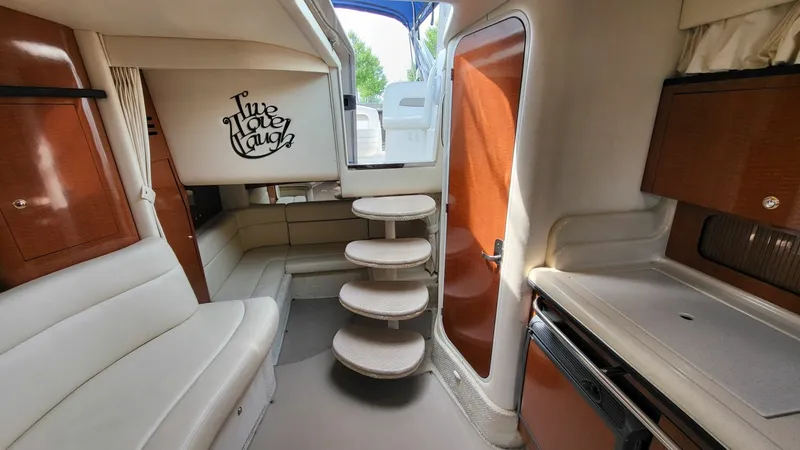 Slide: The Image of 2003 Sea Ray 320 Sundancer 32 - 7833770