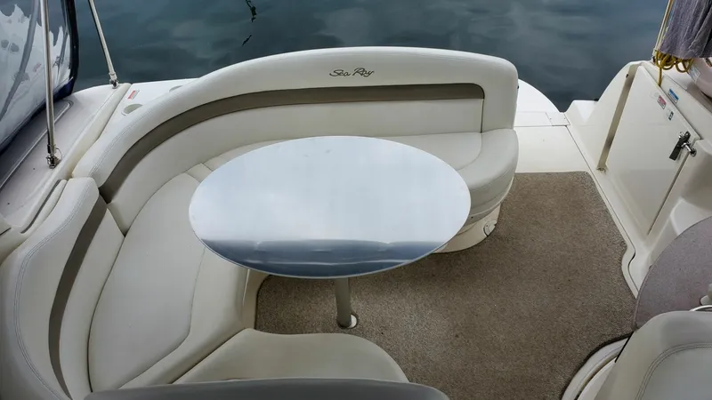 Slide: The Image of 2003 Sea Ray 320 Sundancer 32 - 7833766