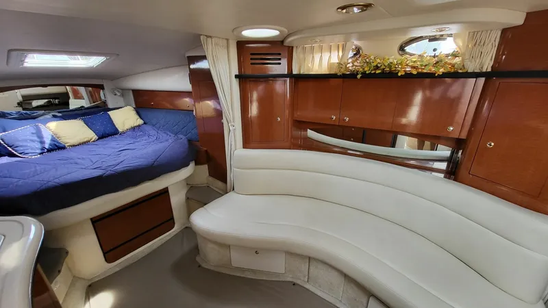 Slide: The Image of 2003 Sea Ray 320 Sundancer 32 - 7833771