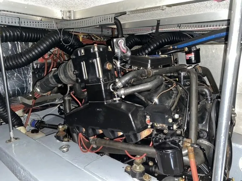 Slide: The Image of 1987 Carver 4207 Aft Cabin 42 - 7833878