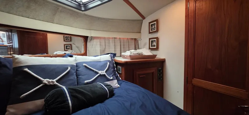 Slide: The Image of 1987 Carver 4207 Aft Cabin 42 - 7833859