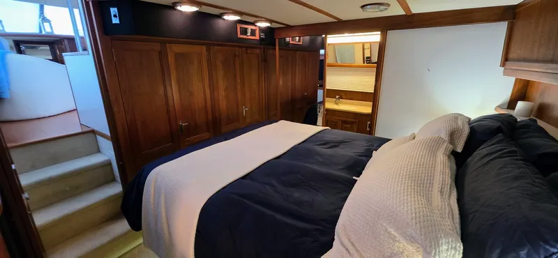 Slide: The Image of 1987 Carver 4207 Aft Cabin 42 - 7833868