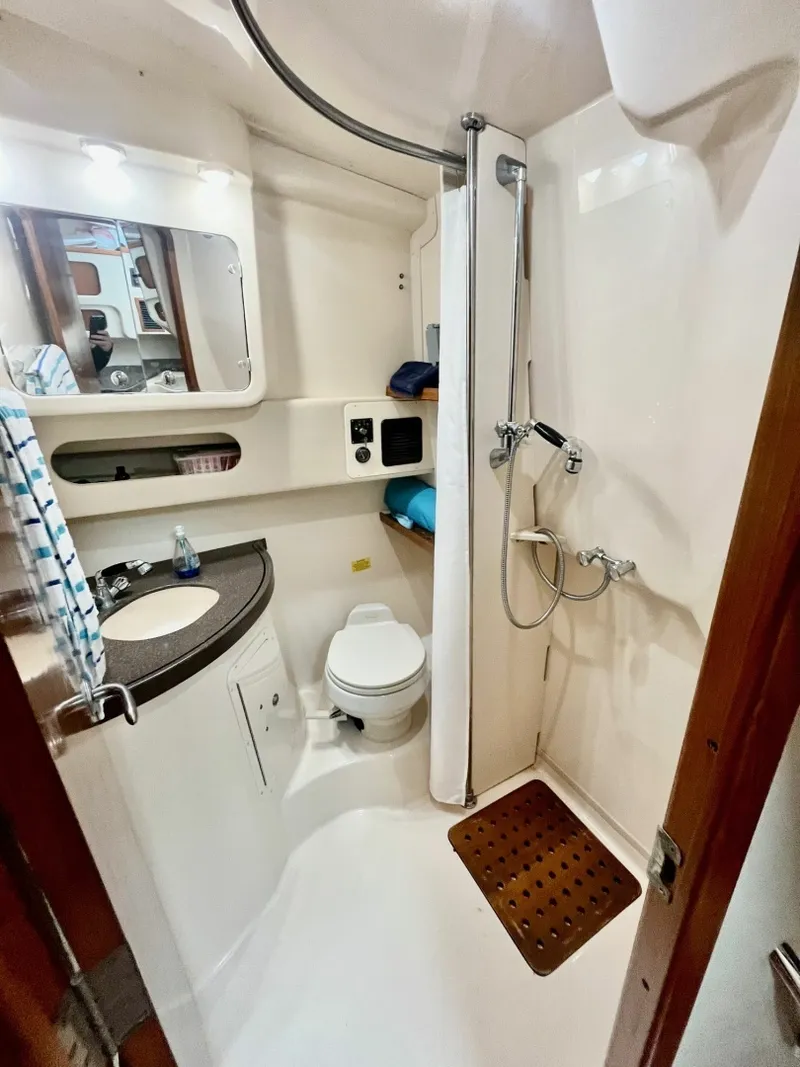 Slide: The Image of 2005 Grady-White 360 Express 36 - 7833959