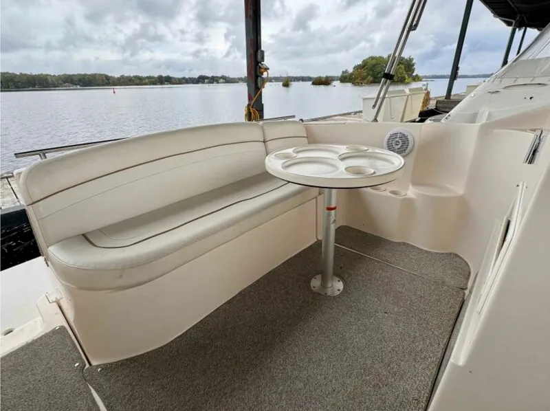 Slide: The Image of 2003 Rinker Fiesta Vee 270 27 - 7834017