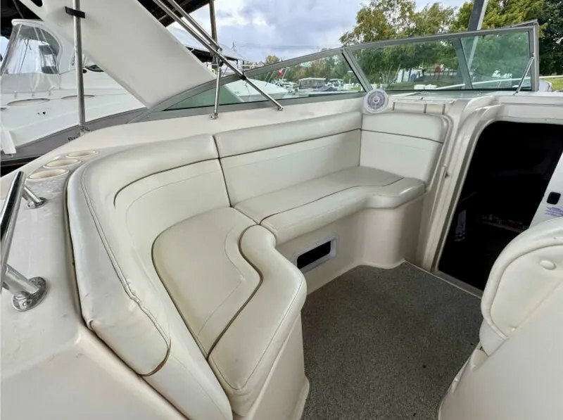 Slide: The Image of 2003 Rinker Fiesta Vee 270 27 - 7834020