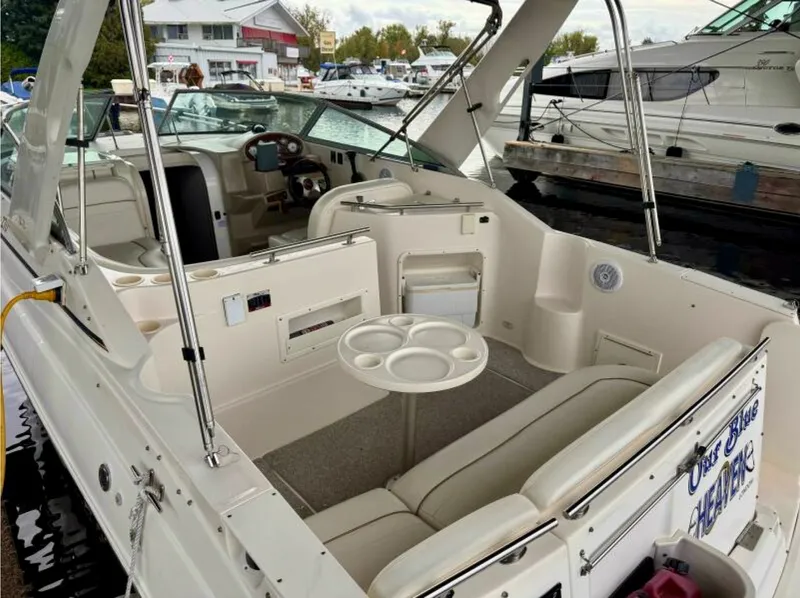 Slide: The Image of 2003 Rinker Fiesta Vee 270 27 - 7834011