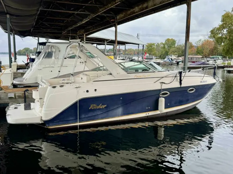 The Image of 2003 Rinker Fiesta Vee 270 27 - 7834007