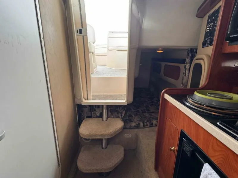 Slide: The Image of 2003 Rinker Fiesta Vee 270 27 - 7834032