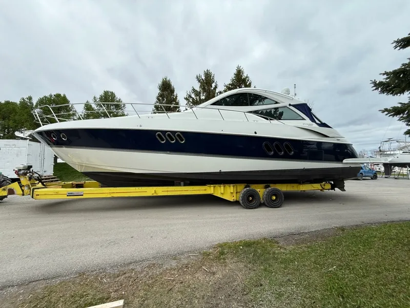 Slide: The Image of 2013 Cruisers Yachts 540 Sports Coupe 54 - 7834243