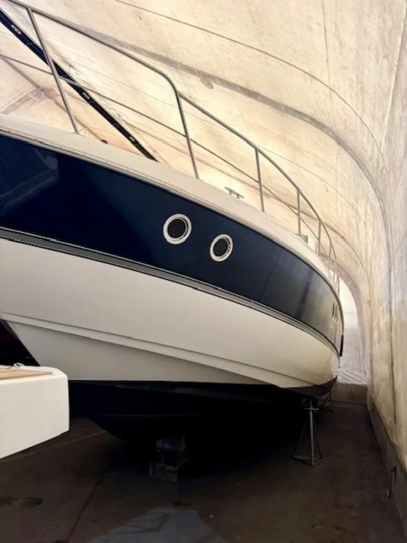 Slide: The Image of 2013 Cruisers Yachts 540 Sports Coupe 54 - 7834245