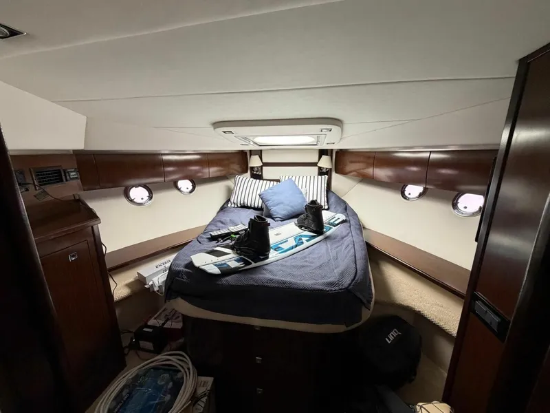 Slide: The Image of 2013 Cruisers Yachts 540 Sports Coupe 54 - 7834270