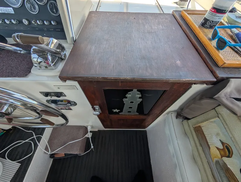 Slide: The Image of 1977 Trojan 36 Tri-Cabin 36 - 7834309