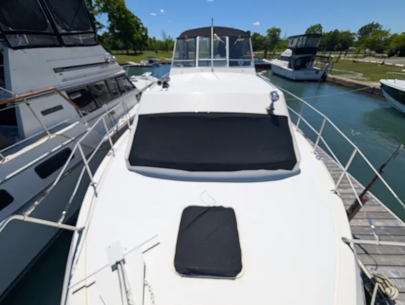 Slide: The Image of 1977 Trojan 36 Tri-Cabin 36 - 7834294