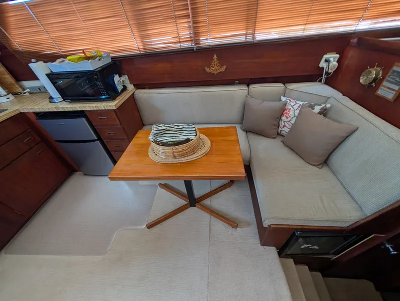 Slide: The Image of 1977 Trojan 36 Tri-Cabin 36 - 7834323