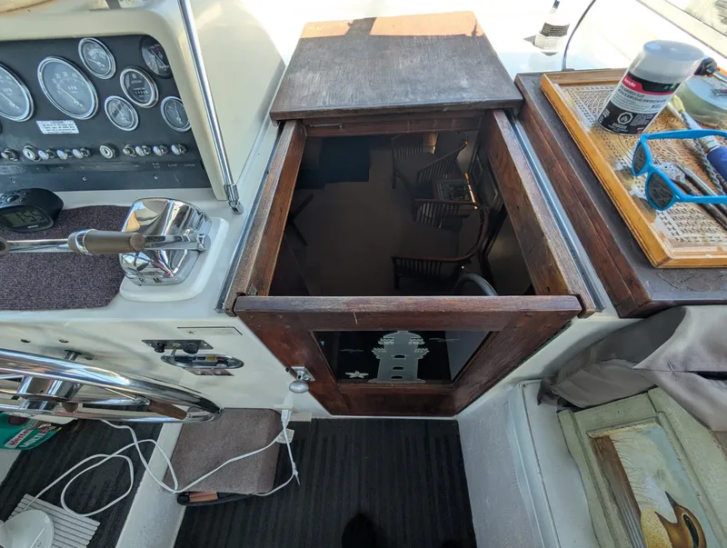 Slide: The Image of 1977 Trojan 36 Tri-Cabin 36 - 7834310