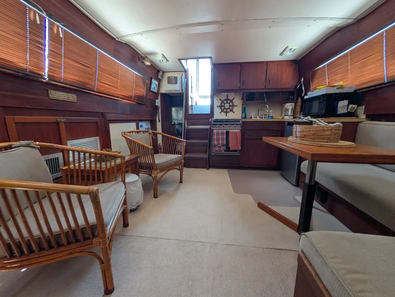 Slide: The Image of 1977 Trojan 36 Tri-Cabin 36 - 7834335