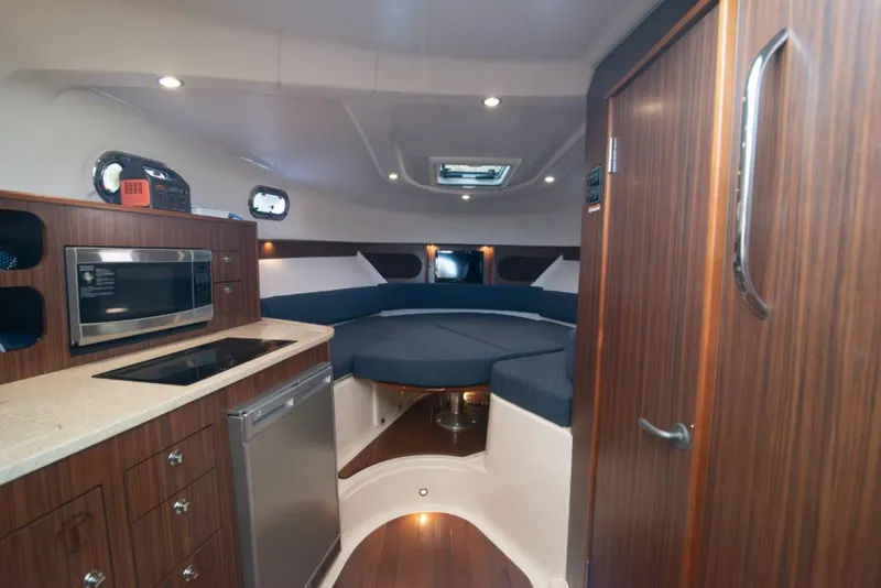 Slide: The Image of 2015 Pursuit 345 Offshore 34 - 7834375
